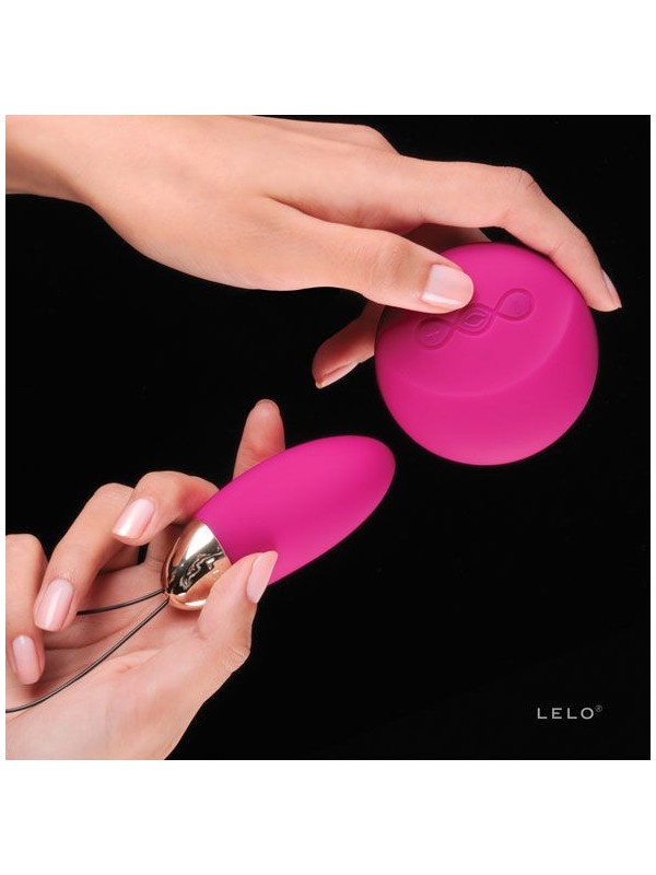 LELO - LYLA 2 INSIGNIA DESIGN EDITION HUEVO-MASAJEADOR FUCSIA