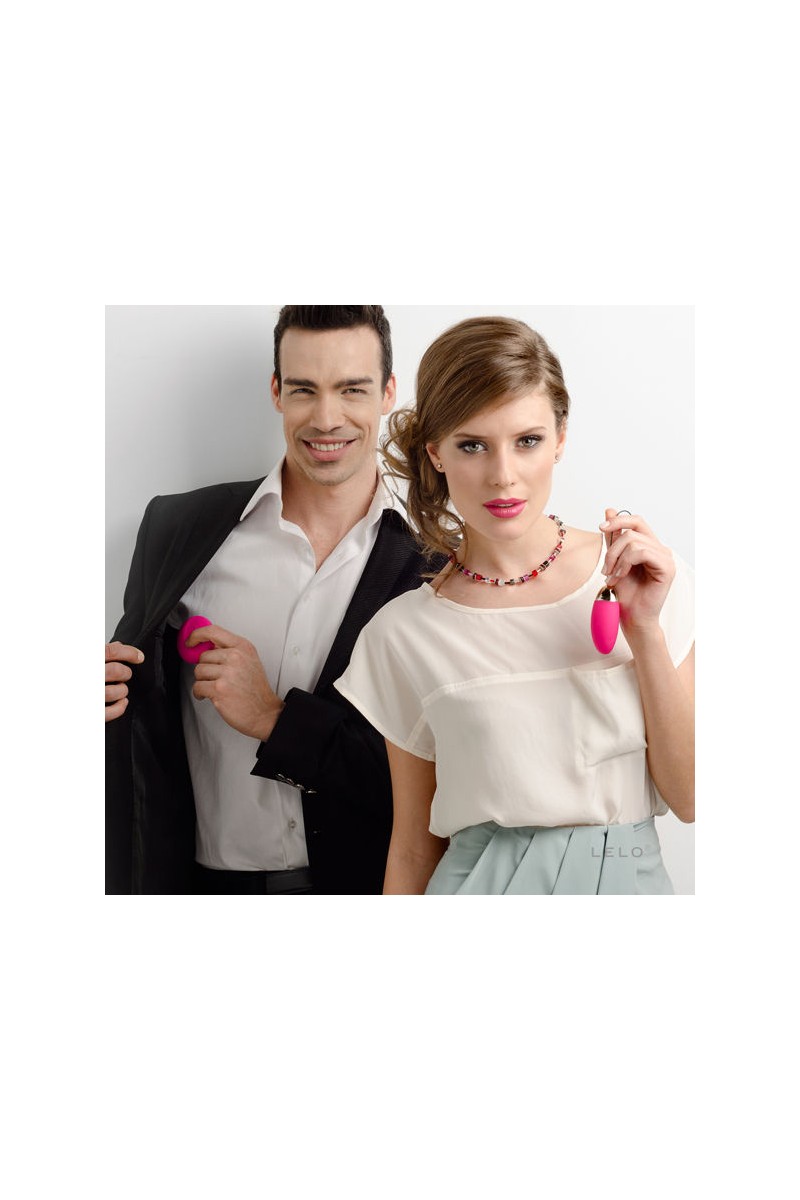 LELO - LYLA 2 INSIGNIA DESIGN EDITION HUEVO-MASAJEADOR FUCSIA