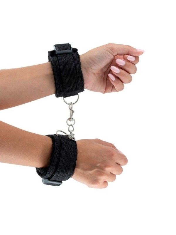 ALIVE - FURY KIT 10 PIEZAS BDSM NEGRO