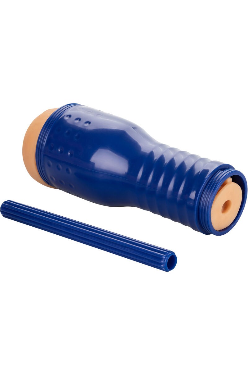 PRIVATE - TARRA WHITE LEGEND MASTURBADOR ANO